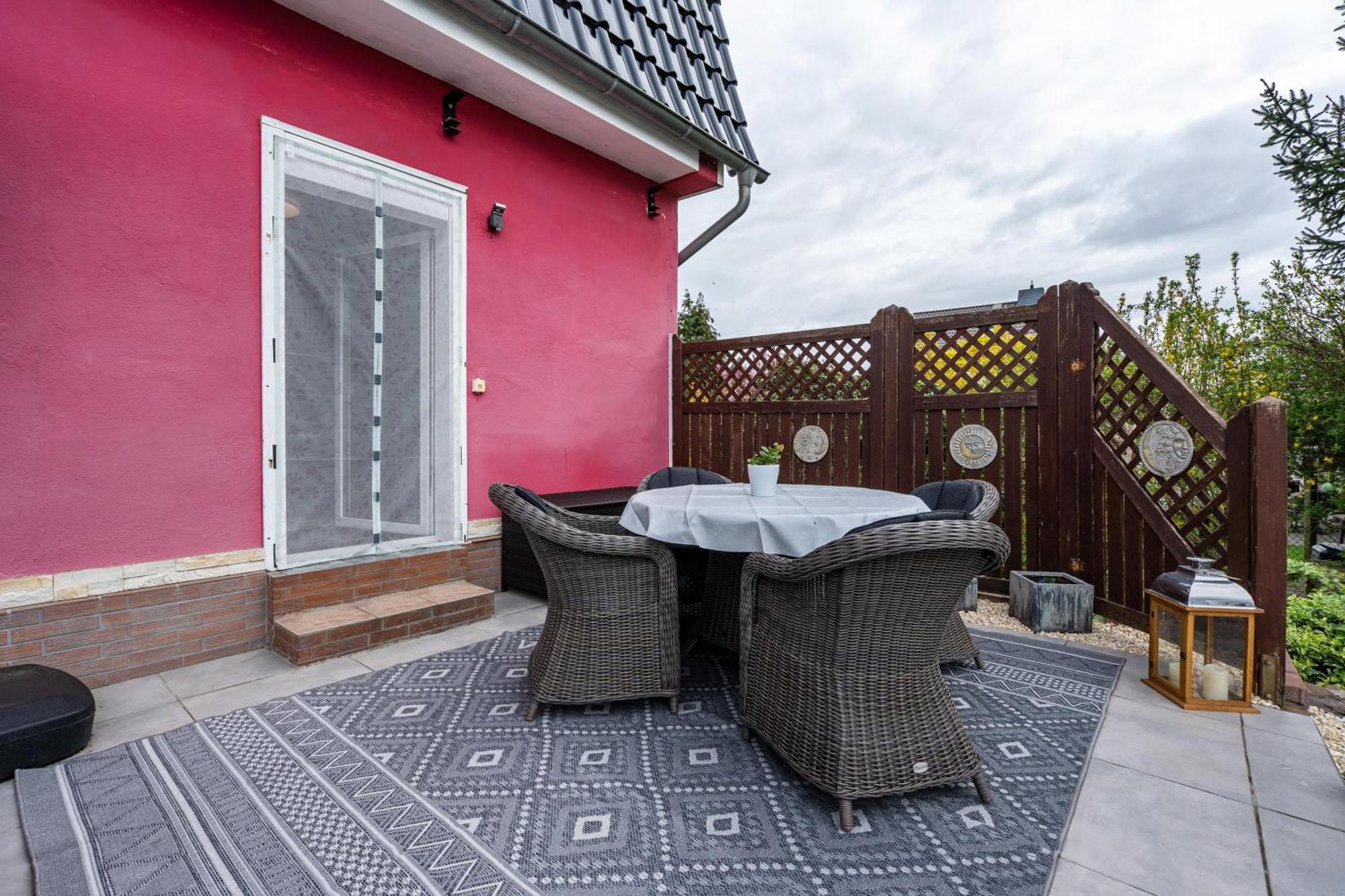 Urlaub Mit Hund Apartment Neupetershain Exterior photo